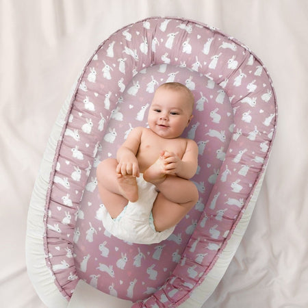 Nid et couverture pour bébé - ensemble de 2 éléments Filles aiment les lapins Ecru guguplanet 